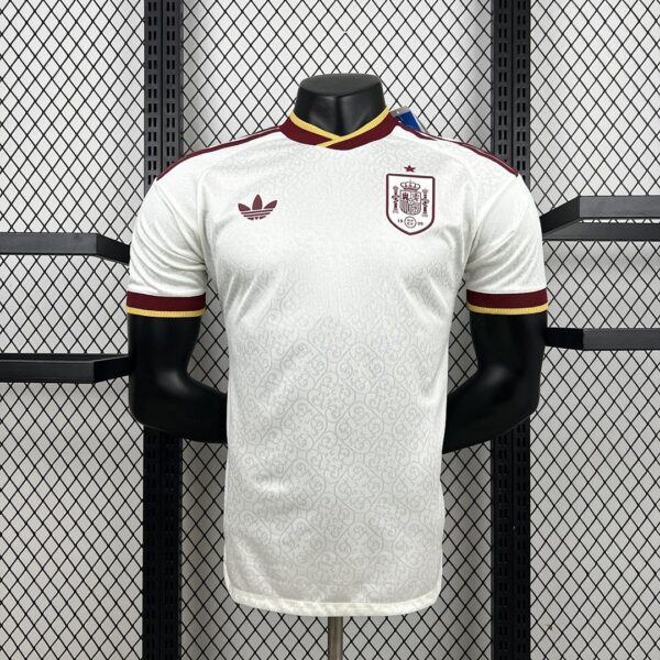 Camiseta España 2026 Visita - detalle frontal