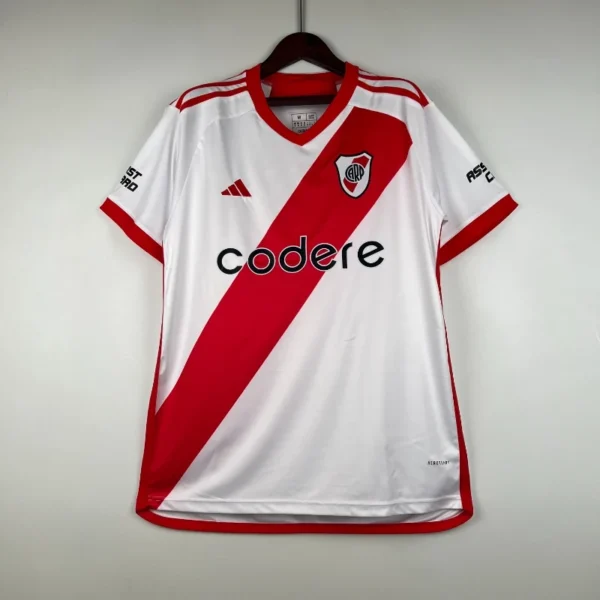 Camiseta River Plate 2024/25 Manga Larga Local Version Jugador - detalle de la etiqueta de autenticidad