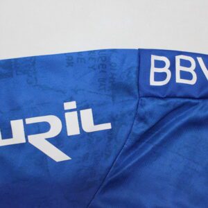 Camiseta Nacional de Montevideo 2024/25 Local - detalle del bajo de la camiseta