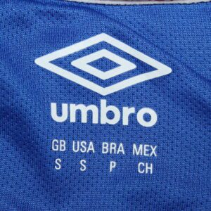 Camiseta Nacional de Montevideo 2024/25 Local - detalle puño y colores