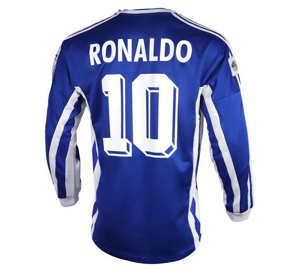 Camiseta Resto del Mundo 1997 Retro Manga Larga Local - detalle escudo FIFA