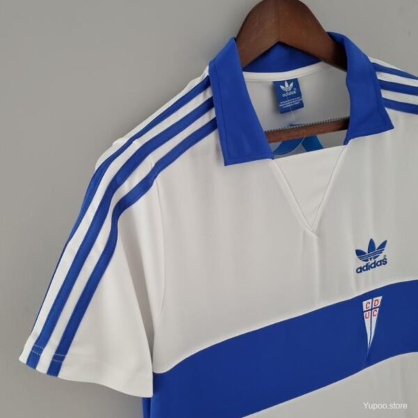 Camiseta Universidad Católica 1980 Retro Local - detalle franja central