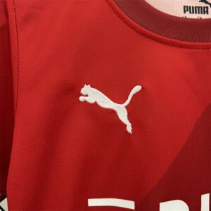 Camiseta Universidad Católica 2024/25 Visita Niño - detalle